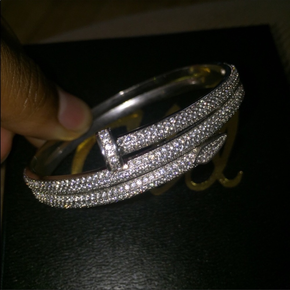 Beautiful 8 inch nail bracelet